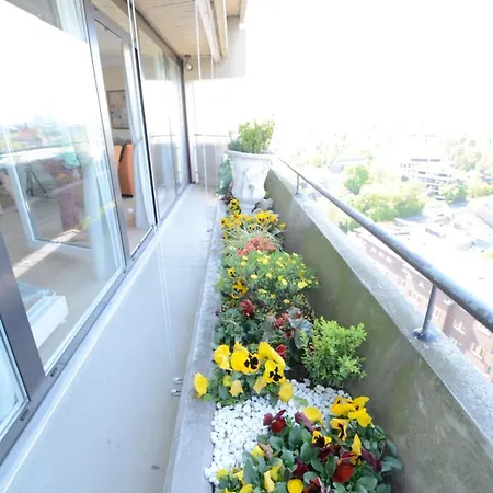 Luxury In Near Trade Fair